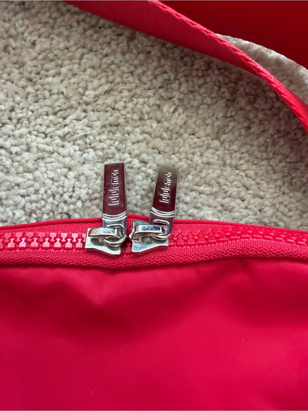 lululemon athletica sleek lululemon